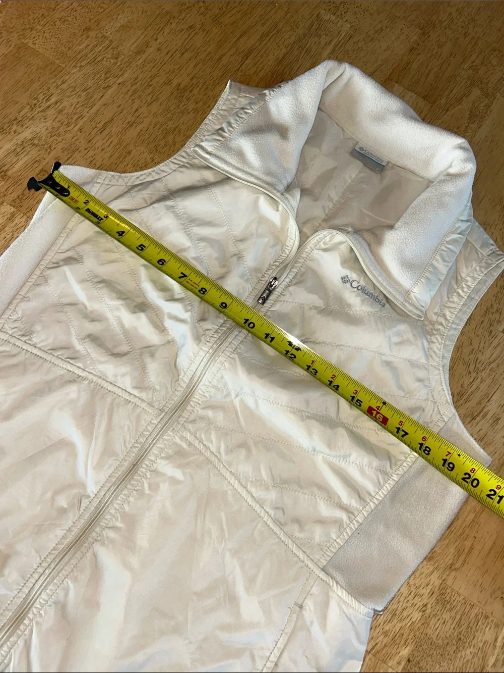 Columbia Women's Cream Vest
